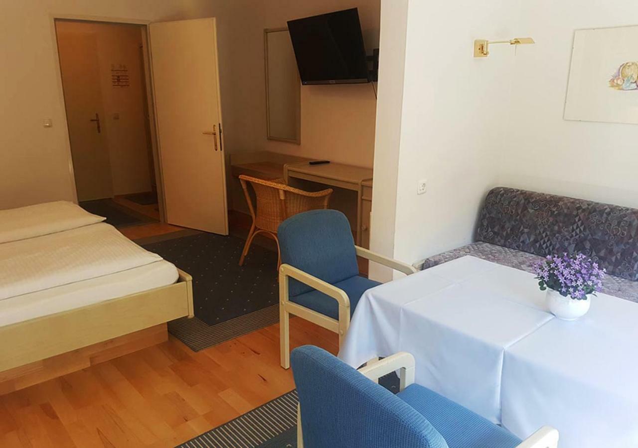 Comfort Rooms Bruckner Bad Gastein Rom bilde